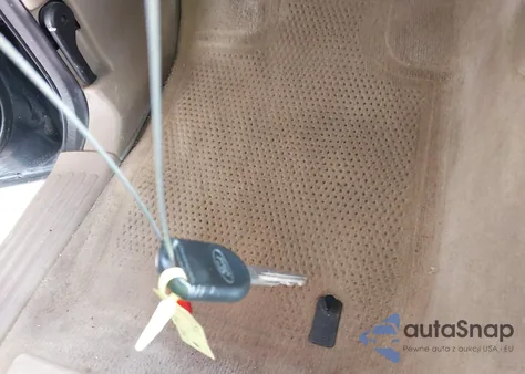 2010 Ford Explorer Eddie Bauer из США, поврежденный, VIN 1FMEU7EEXAUA73602